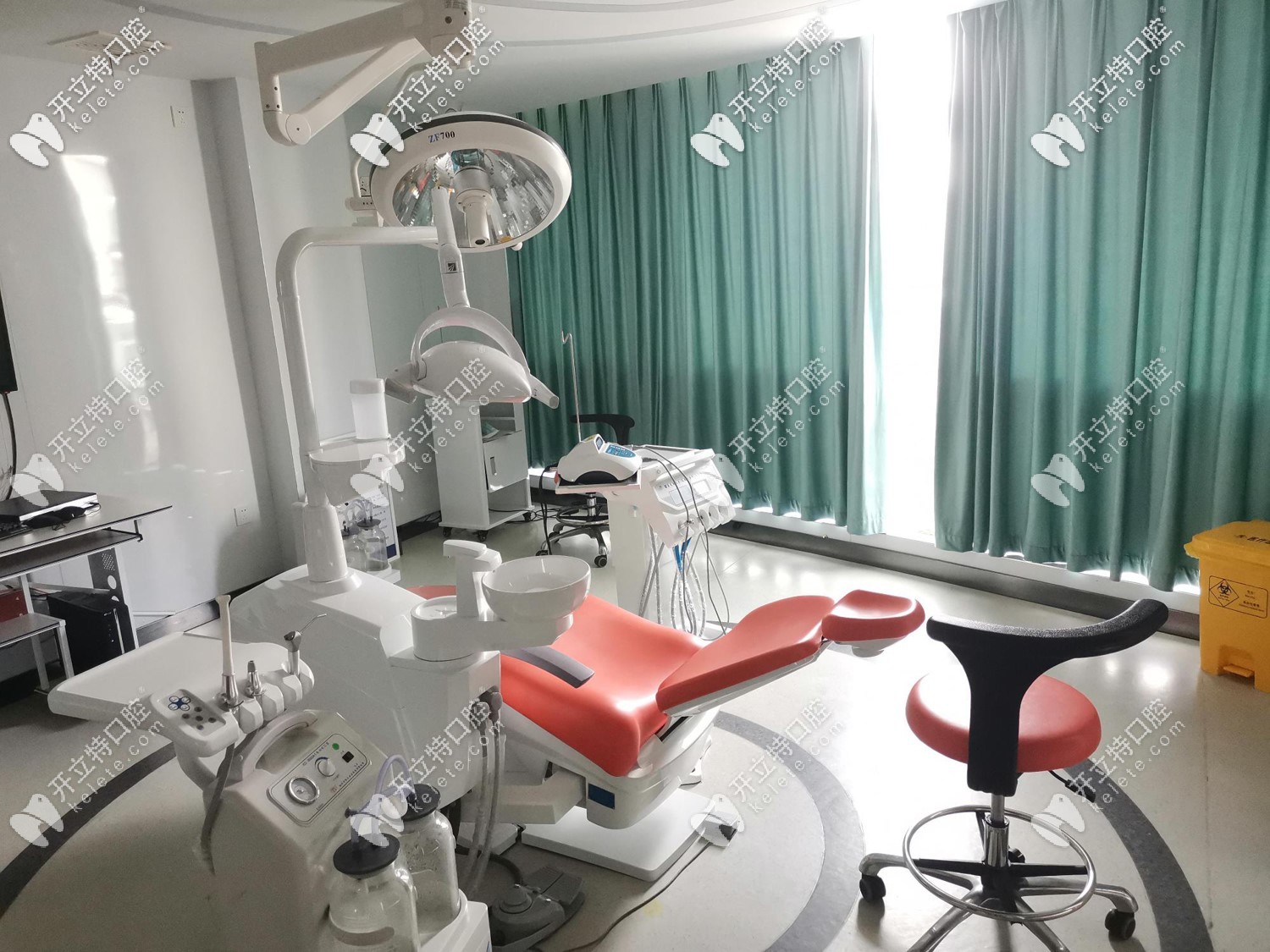 先進(jìn)的診療牙椅