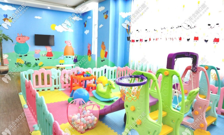 兒童游玩區(qū)