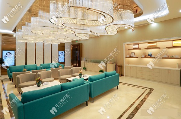 廣州曙光口腔溫馨的候診區(qū)域