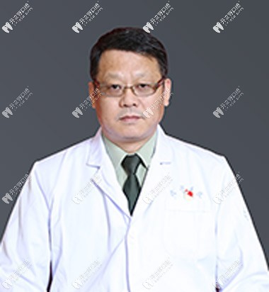 麗水名禾口腔門診部 胡靖宇