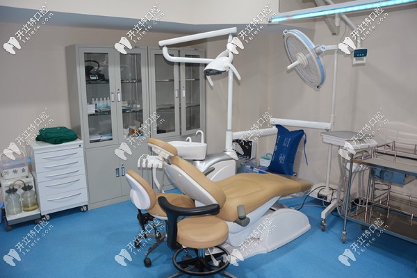 山西長(zhǎng)治貝森口腔的種植手術(shù)室