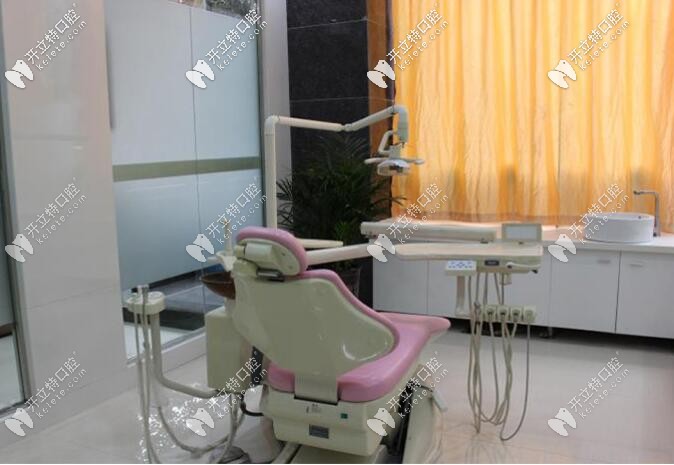 水城口腔醫(yī)院診室