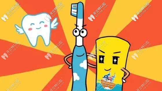 電動牙刷并不只有品牌之分,它的種類還分旋轉(zhuǎn)和聲波哦