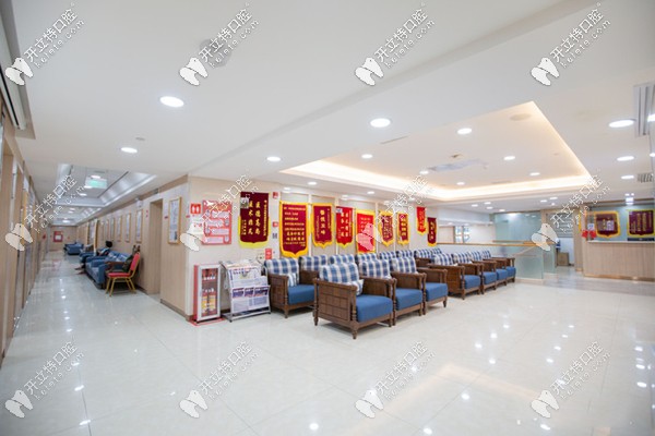 廣州好大夫口腔種植牙596元一顆,牙冠免費(fèi)的活動真實(shí)有效!