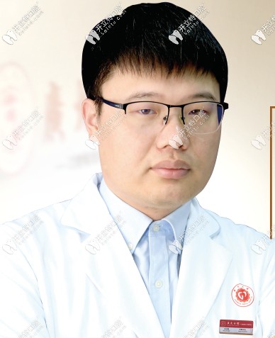廣州廣大口腔荔灣院區(qū)院長王忠磊