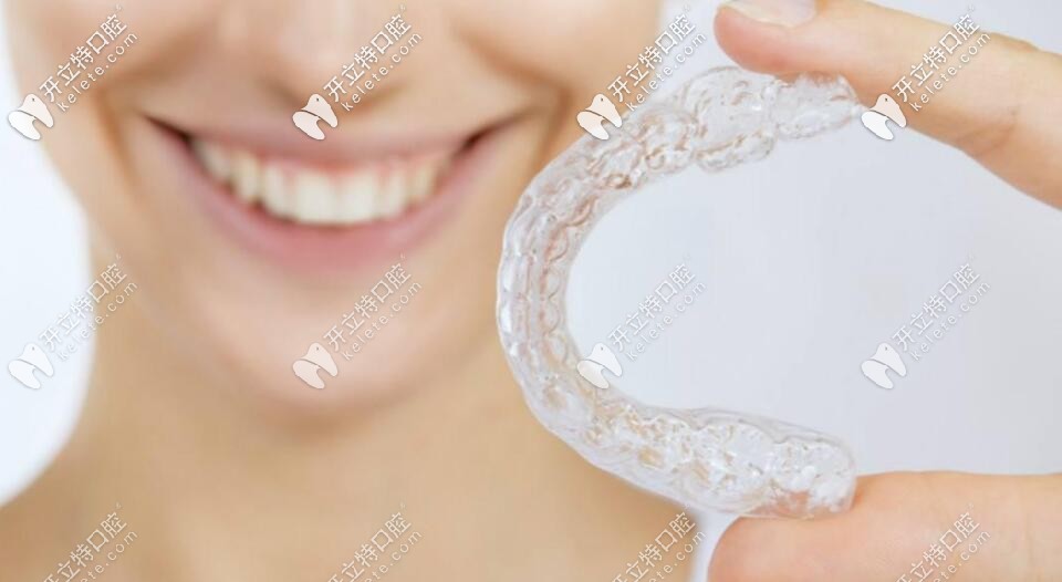 藝星透明牙套實(shí)圖