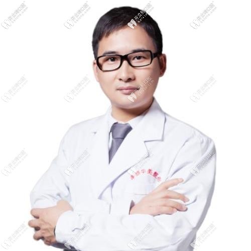 孝感華美口腔 張愛國(guó)