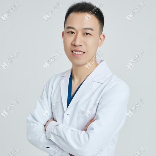 齊白美口腔楊永利醫(yī)生