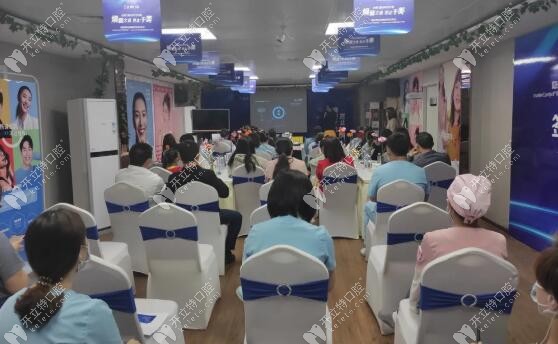 時(shí)代天使華北區(qū)設(shè)計(jì)總監(jiān)介紹時(shí)代天使新產(chǎn)品材料 