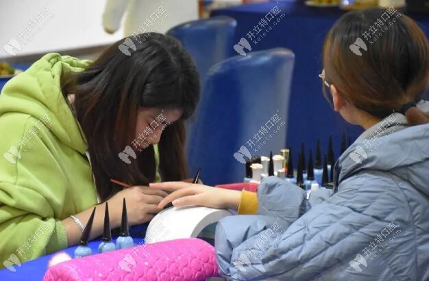 美甲活動現(xiàn)場